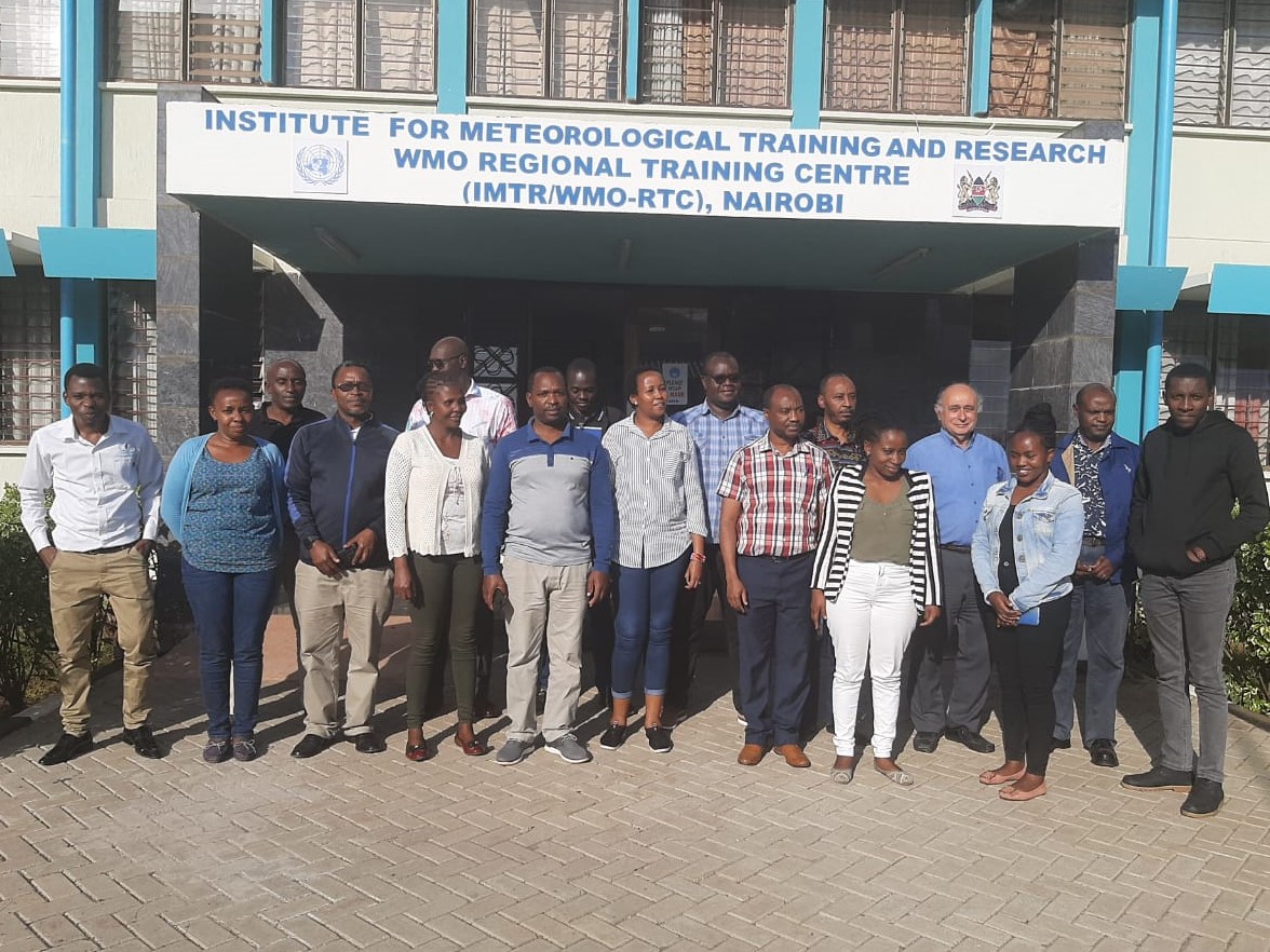 Joint Climsoft and R-Instat Training for KMD Data Managers May 2022